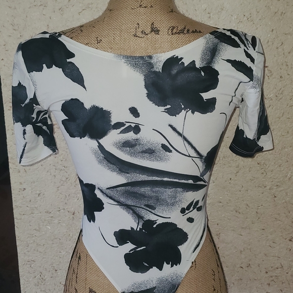 Cache bodysuit - Picture 4 of 6